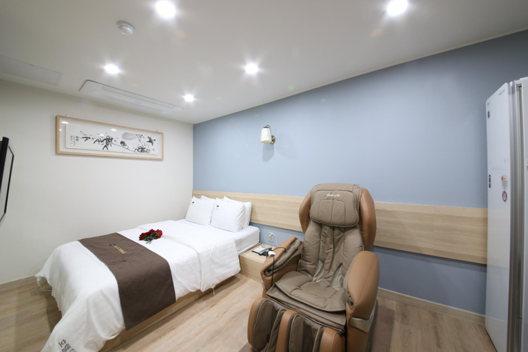Bedroom 4, Hotel The Terrace, Gwangsan