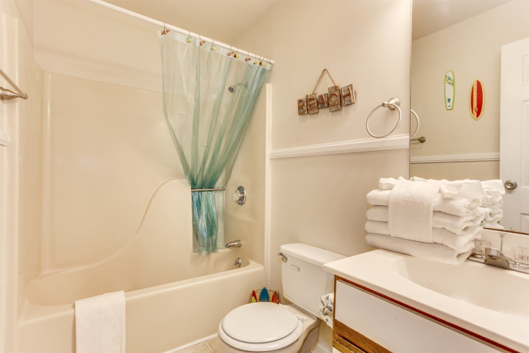 Bathroom 3, Golf Colony Resort J 15, Horry