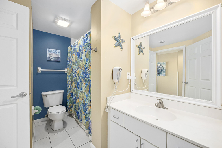 Bathroom, Ocean Walk 609, Volusia