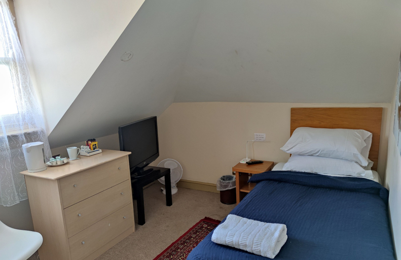 Bedroom 3, Sussex Lodge Hotel, Slough