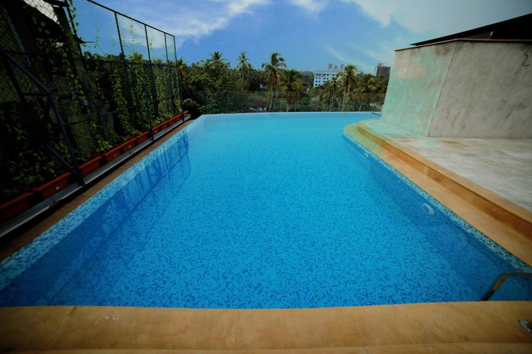 Sport & Beauty 2, Yash International, Kozhikode