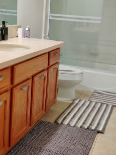 Bathroom, Bethel at Sherman Oaks, Los Angeles