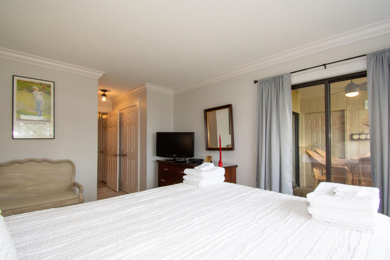 Bedroom 3, 171 Beach Club Villa, Beaufort