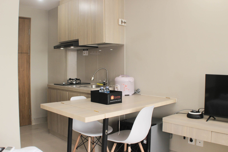 Others 2, Nice Studio at LRT City Jatibening Apartment By Travelio, Bekasi
