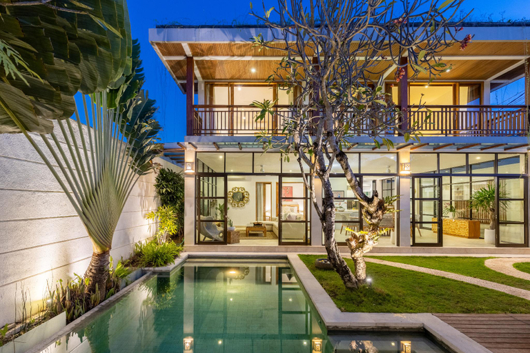 Sport & Beauty 2, Quiet Tropical Villa in Seminyak Center, Badung
