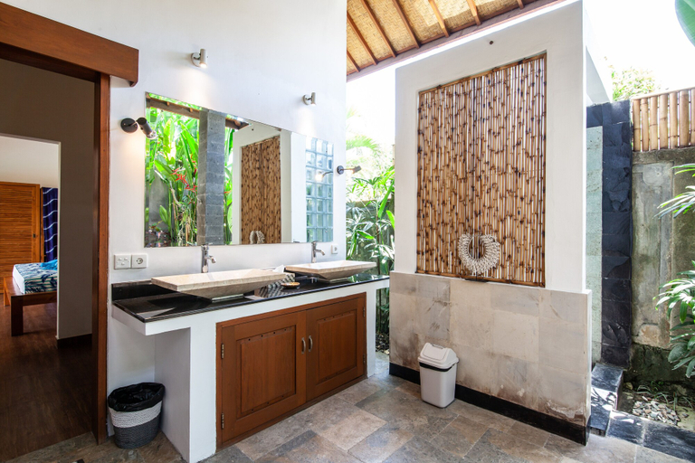 Bathroom 4, 2BR Private Villa with Fiber Optic, Badung
