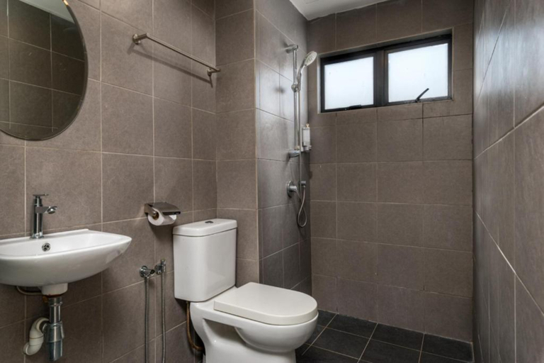 Bathroom 5, MAX Hotel Subang Jaya, Subang Jaya