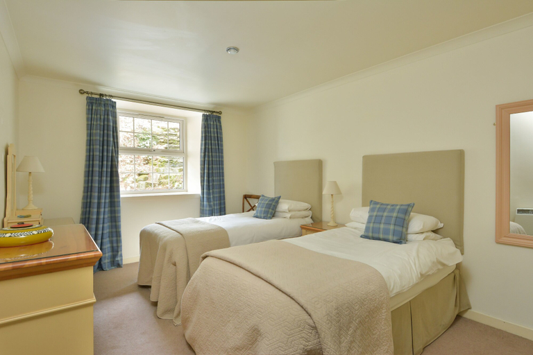 Bedroom 2, Melfort House, Argyll and Bute