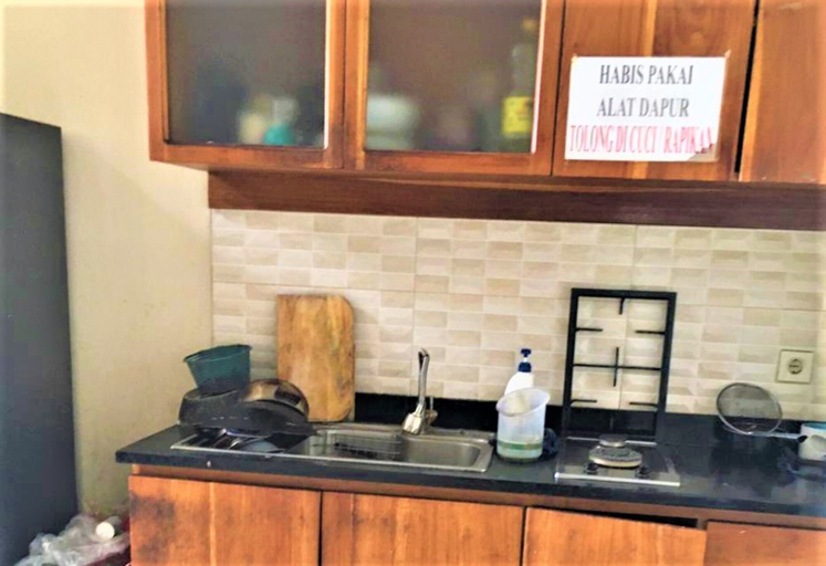 Others 4, F4 Syariah Residence, South Jakarta