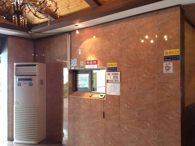 Public Area, Seaside Hotel, Jung
