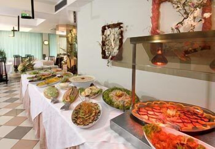Food & Drinks 5, Madison, Rimini