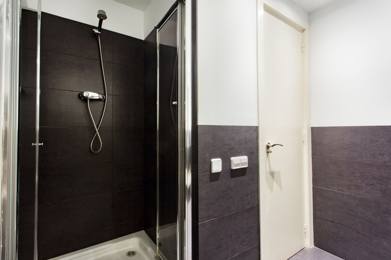 Bathroom 5, Grupotel Gran Via 678, Barcelona