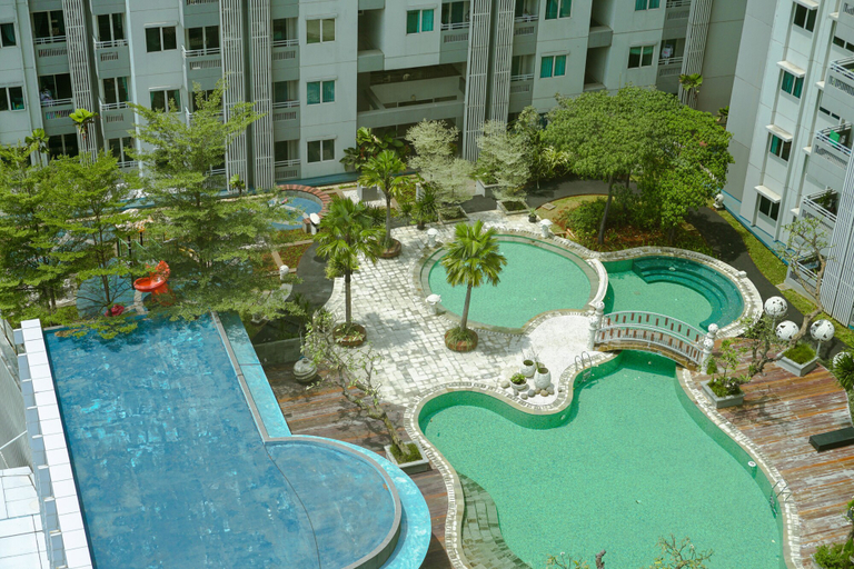 Exterior & Views 3, Stunning and Comfy 2BR (No Kitchen) at Sky Terrace Apartment By Travelio, Jakarta Barat