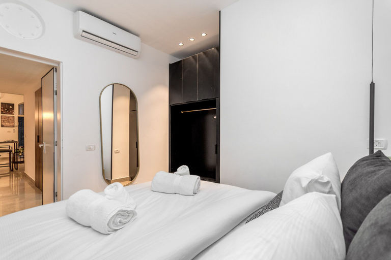 Bedroom 3, Modern 1 BDR with balcony