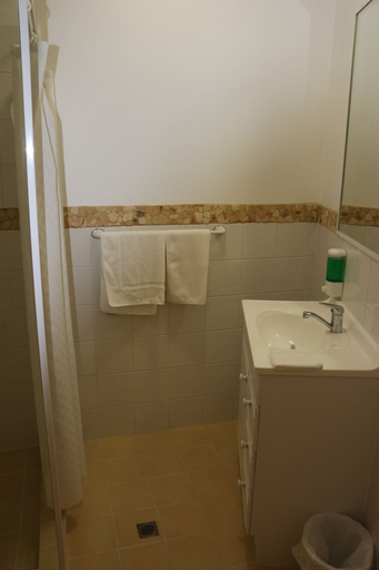 Bathroom 3, Kendenup Lodge And Cottages, Plantagenet