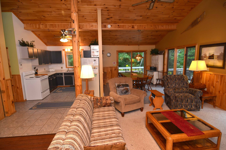 Others 5, Pineview, Bayfield