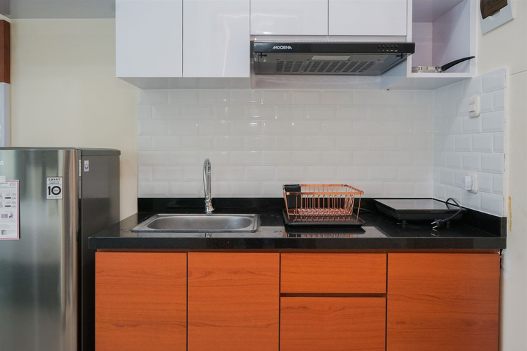 Others 2, Cozy and Fully Furnished Studio Apartment B Residence By Travelio, Tangerang Selatan
