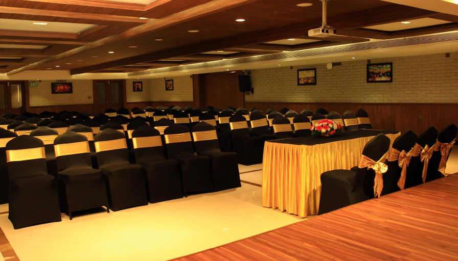 Others 5, Yash International, Kozhikode