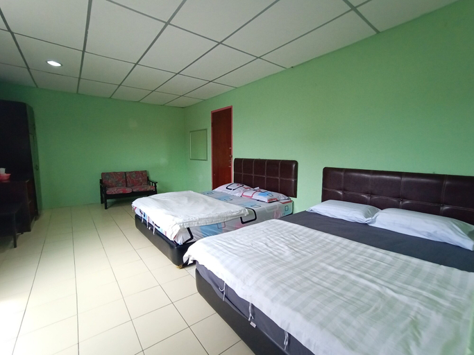 Bedroom 1, OYO 90124 Payang Puri Baru Hotel, Sarikei