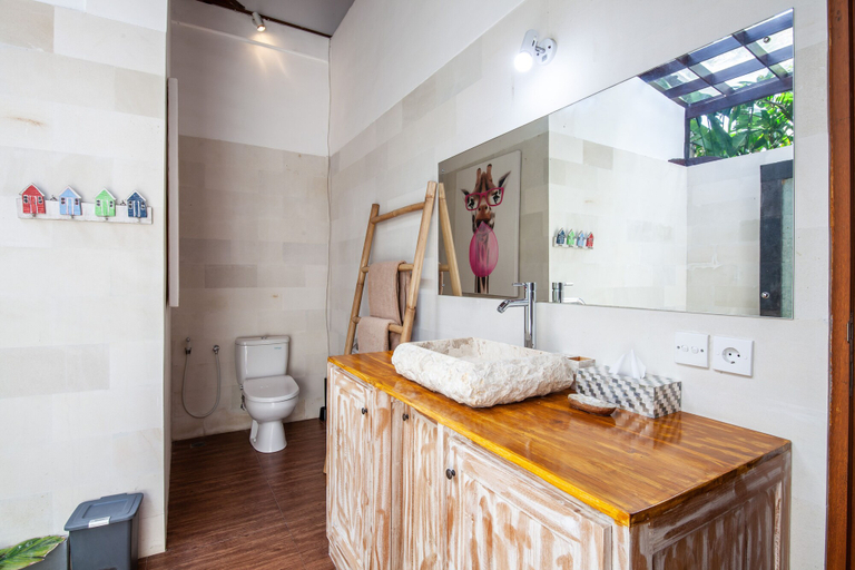 Others 5, 2BR Private Villa with Fiber Optic, Badung