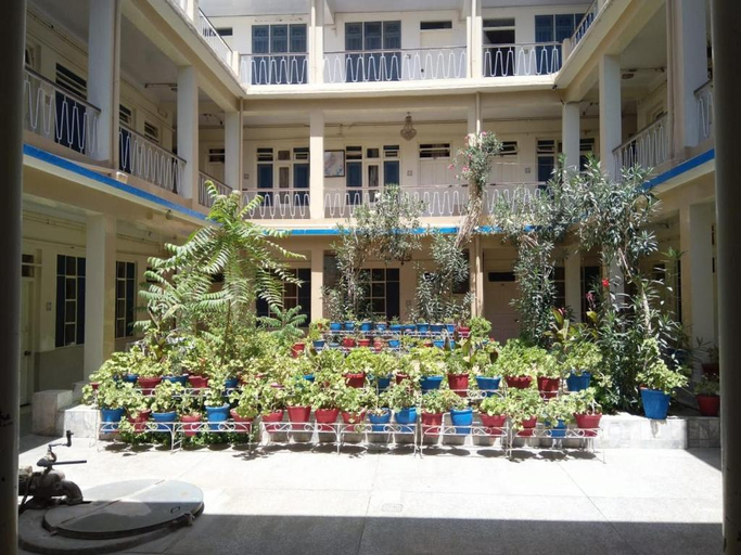 Others 3, Zulfiqar Hotel, Quetta