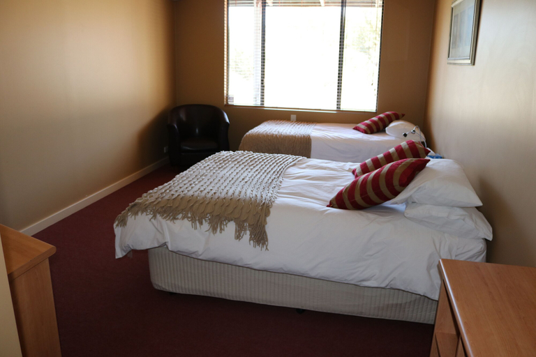 Bedroom 2, Kendenup Lodge And Cottages, Plantagenet