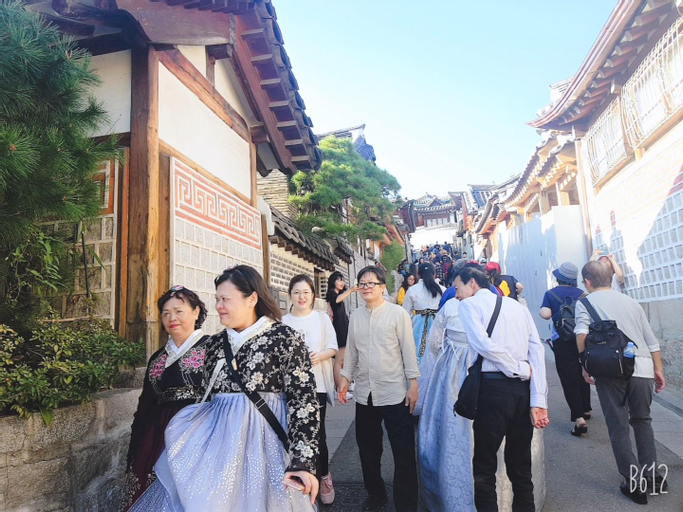 Best/Lovely House.Party.Hongdae Entrance Station Exit 7.1-minute walk, Mapo