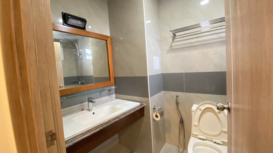 Bathroom 3, Alimas Holiday Retreat, Vaavu Atoll