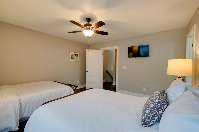 Bedroom 4, East Modern Home, Davidson