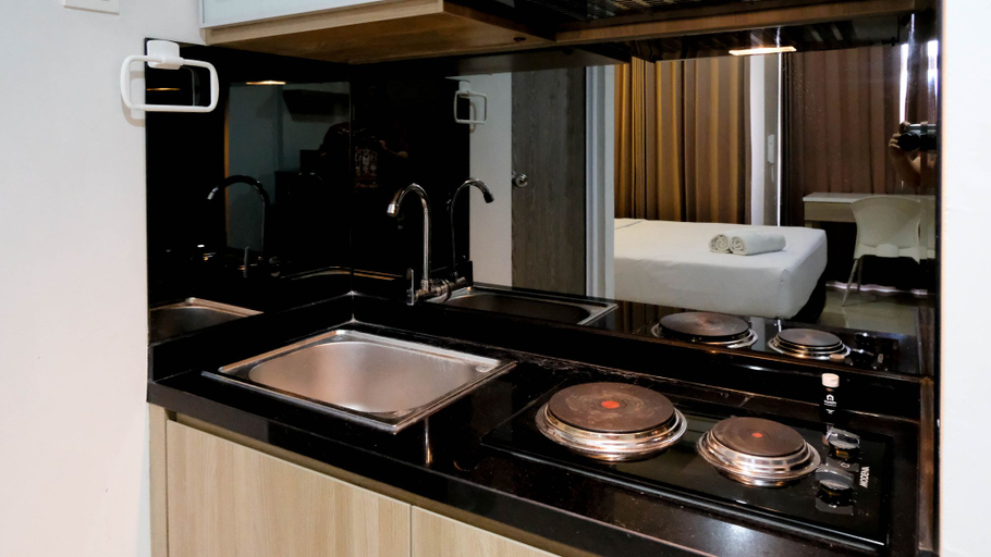 Others 4, Best Choice and Compact Studio at Apartment Taman Melati Surabaya By Travelio, Surabaya