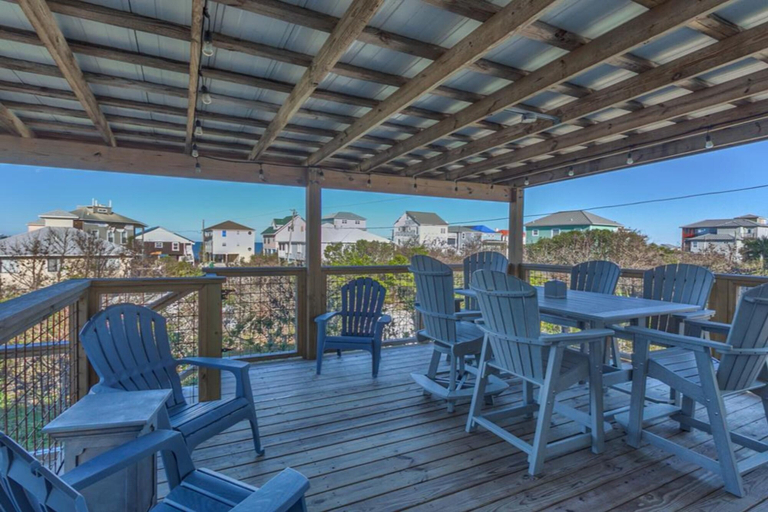 Food & Drinks, Salt Cured by Pristine Properties Vacation Rentals, Gulf