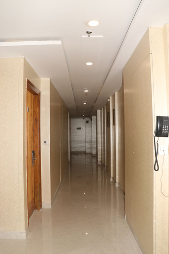 Public Area 3, HOTEL WORTH PAHARGANJ, Delhi