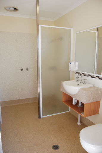 Bedroom 5, Coral Coast Tourist Park, Carnarvon