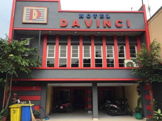 Exterior & Views 1, Hotel Davinci Cisarua, Bogor