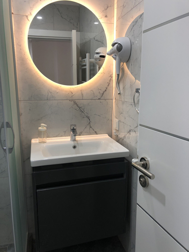 Bathroom 2, Luna Alacatı Otel, Çeşme
