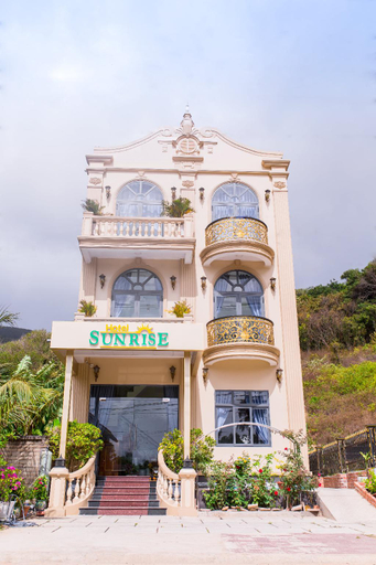 Others 2, Sunrise Hotel, Côn Đảo
