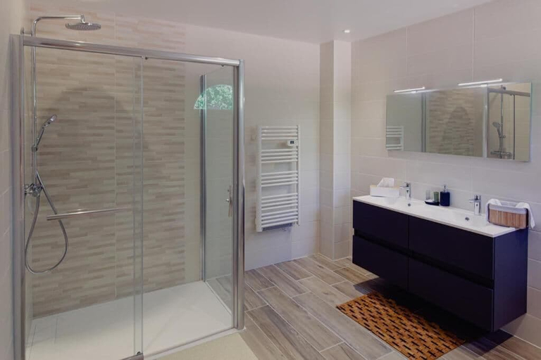 Bedroom 4, VILLA DES CHENES, Cher