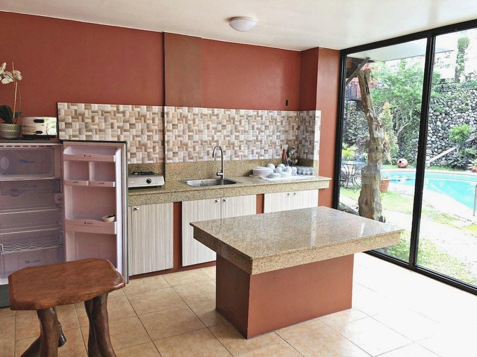 Others 5, Pura Vida Villas, Tagaytay City
