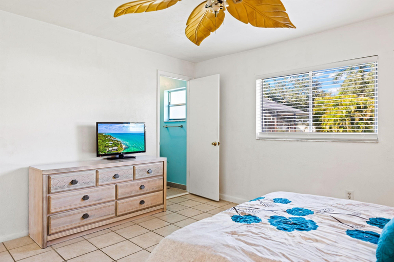 Bedroom 3, 11420 Capistrano, Lee