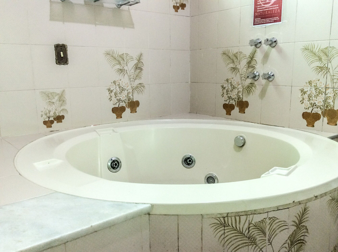 Bathroom 3, Naturaleza - Pousada & Centro Holistico, Lavras