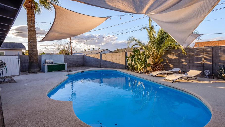 Sport & Beauty 1, Old Town Scottsdale Spacious Pad With Pool, Maricopa