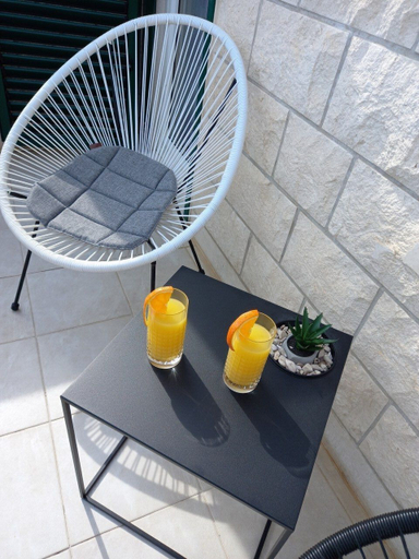 Food & Drinks, Apartments Jagoda, Bol