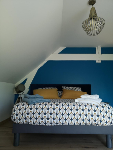 Bedroom 2, La Clé du Maumont, Corrèze