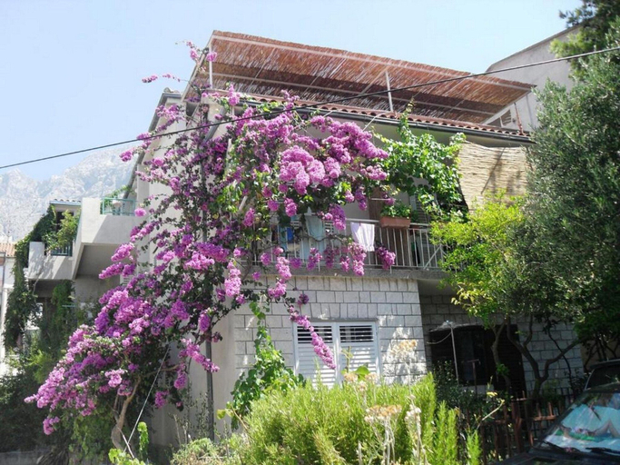 Exterior & Views, Apartments Kate, Makarska