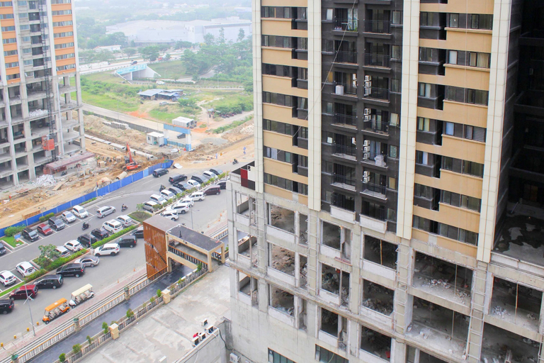 Exterior & Views 2, Spacious 3Br Apartment At Meikarta, Cikarang