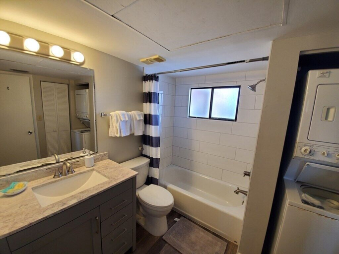Bathroom 3, Ocean Village Club B34, Saint Johns