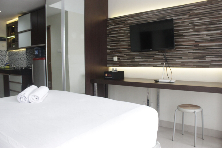 Modern & Contemporary Studio at Beverly Dago Apartment near ITB By Travelio, Bandung