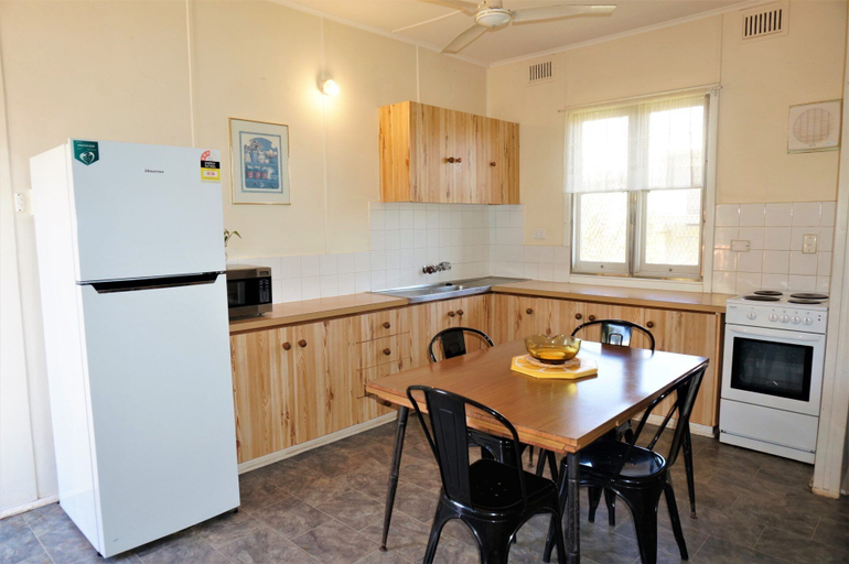 Others 5, Exmouth Villas Unit 29, Exmouth