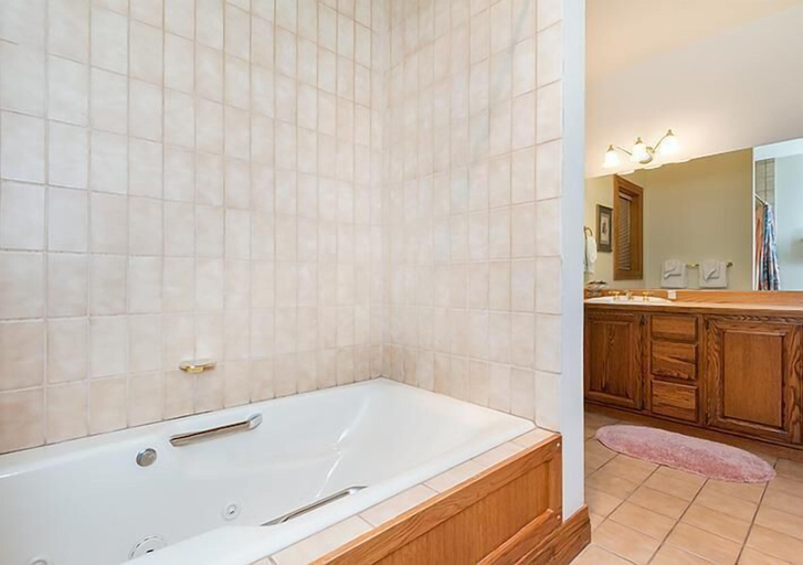 Bathroom 4, S. Mahoney Dr - Sundance Condos 202, San Miguel
