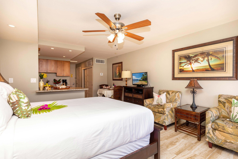 Bedroom 4, Summer Sale!!! Beach Access, Pool, Great Location -lahaina Shores 426, Maui